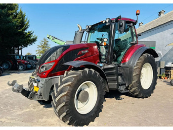 Farm tractor VALTRA T174