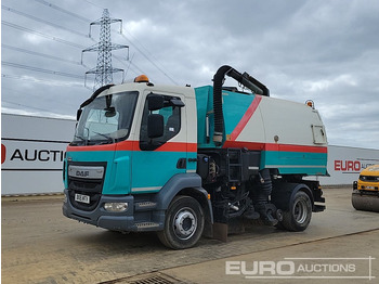 Road sweeper DAF LF 220