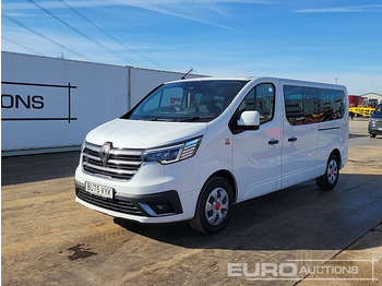 Passenger van RENAULT Trafic