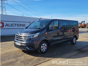 Passenger van RENAULT Trafic