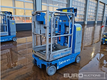 Vertical mast lift GENIE