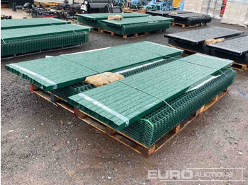Construction equipment Unused Security Fencing, Green, 25 Panels 2.1m x 2,4m & 26 60mm x 60mm Posts, Fasteners And Fittings: picture 3