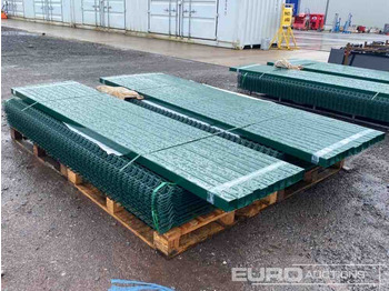 Construction equipment Unused Security Fencing, Green, 25 Panels 2.1m x 2,4m & 26 60mm x 60mm Posts, Fasteners And Fittings: picture 4