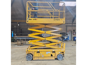 Scissor lift HAULOTTE Compact 10