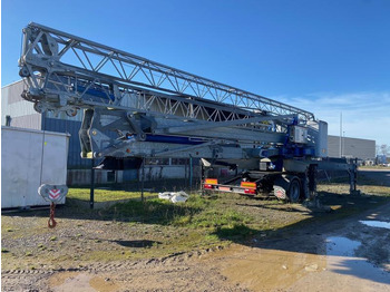 Mobile crane