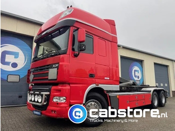 Hook lift truck DAF XF 105 460