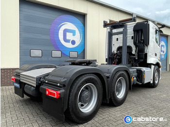 Tractor unit Mercedes-Benz Actros 3363 6x4 SLT Euro 6 3363 6x4 SLT Euro 6 - Zwaartransport - Heavy Load - Schwertransporte - 140 Ton - Year 2024 - Km 35.788 !! - Turbo Retarder Clutch - LIKE NEW !!: picture 4