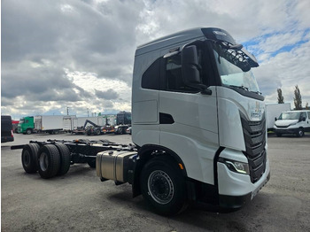 New Cab chassis truck Iveco X-Way AS260X530 heti toimitukseen: picture 3