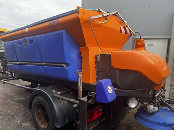 Sand/ Salt spreader Schmidt Przyczepka 3,5m3: picture 3