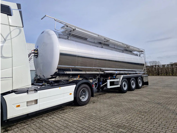 Tank semi-trailer MAGYAR