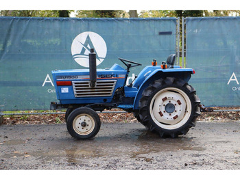 Farm tractor ISEKI