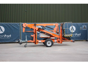 Articulated boom NIFTYLIFT