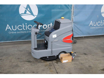 Scrubber dryer
