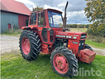 Farm tractor VOLVO