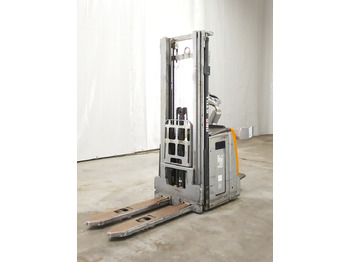Stacker STILL