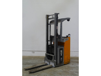 Stacker STILL