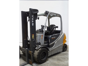 Electric forklift STILL RX60