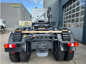 Mercedes-Benz Arocs 4058 AS 6x6 Tractor Head 180T Push Pull EURO-5 on lease Mercedes-Benz Arocs 4058 AS 6x6 Tractor Head 180T Push Pull EURO-5: picture 5