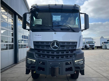 Mercedes-Benz Arocs 4058 AS 6x6 Tractor Head 180T Push Pull EURO-5 on lease Mercedes-Benz Arocs 4058 AS 6x6 Tractor Head 180T Push Pull EURO-5: picture 4