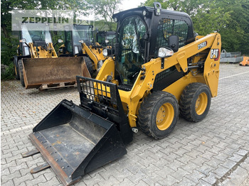 Skid steer loader CATERPILLAR 226D
