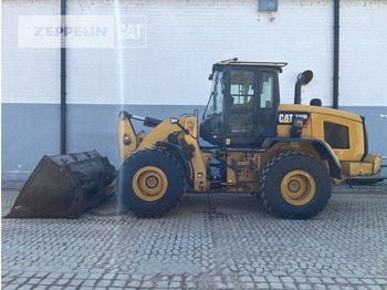 Wheel loader CATERPILLAR 930M