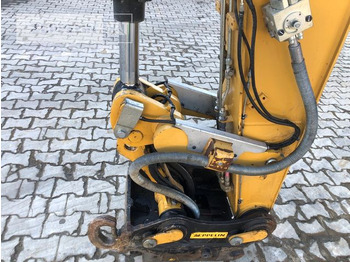 Quick coupler