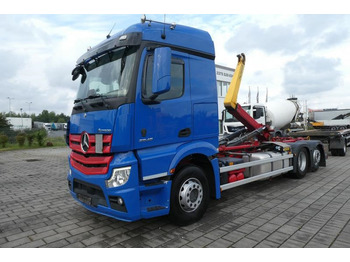 Hook lift truck MERCEDES-BENZ Actros 2546