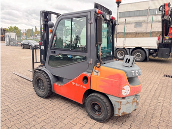 Diesel forklift Toyota Tonero 35 Diesel Stapler 3.274h Sideshift: picture 5 Diesel forklift Toyota Tonero 35 Diesel Stapler 3.274h Sideshift: picture 5