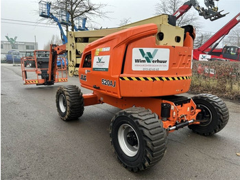 Articulated boom JLG