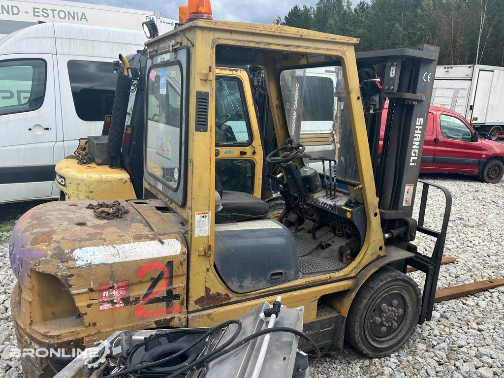 Tõstuk Shangli CPCD35SA-W2 - Diesel forklift: picture 3 Tõstuk Shangli CPCD35SA-W2 - Diesel forklift: picture 3