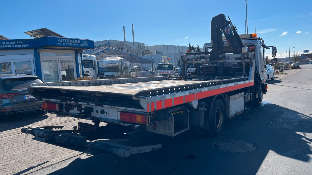 MAN 10.220 Abschlepper Kran Kipper Radgabel - Tow truck: picture 3 MAN 10.220 Abschlepper Kran Kipper Radgabel - Tow truck: picture 3