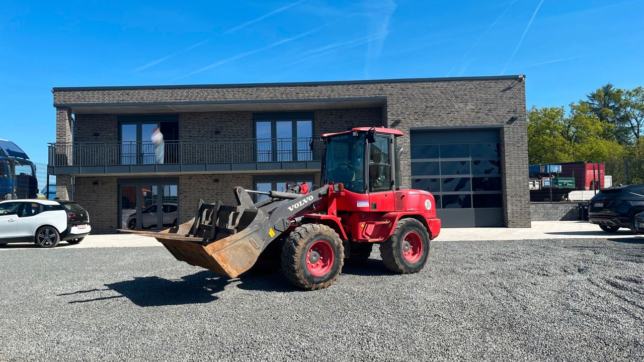 Volvo L35G Radlader 7200 Kg Schaufel Gabel Volvo L35G Radlader 7200 Kg Schaufel Gabel - Wheel loader: picture 1 Volvo L35G Radlader 7200 Kg Schaufel Gabel Volvo L35G Radlader 7200 Kg Schaufel Gabel - Wheel loader: picture 1