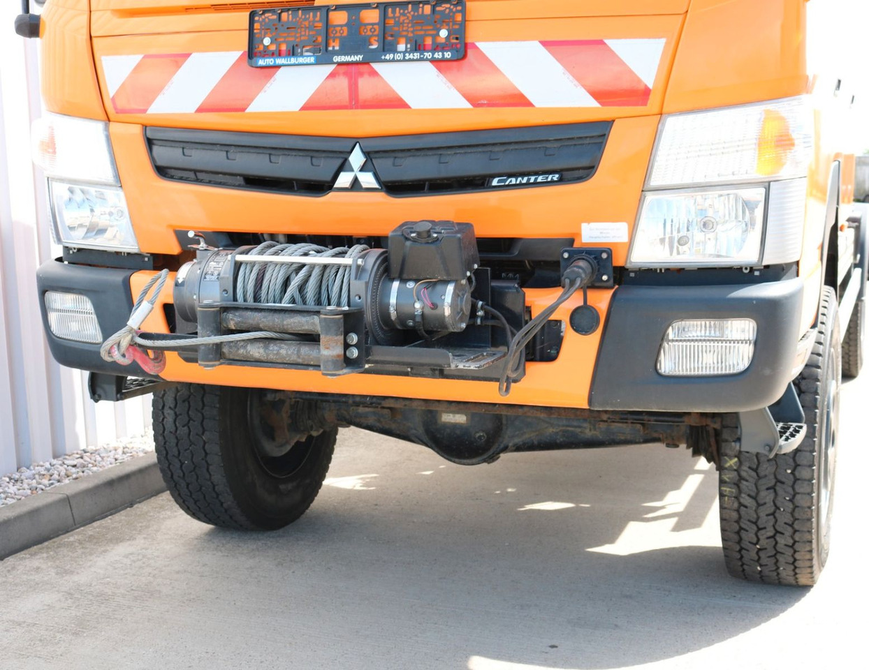 FUSO 6C180 DOKA / 4x4 /KLIMA /WINDE /Standh. / 37tkm - Cab chassis truck: picture 2 FUSO 6C180 DOKA / 4x4 /KLIMA /WINDE /Standh. / 37tkm - Cab chassis truck: picture 2