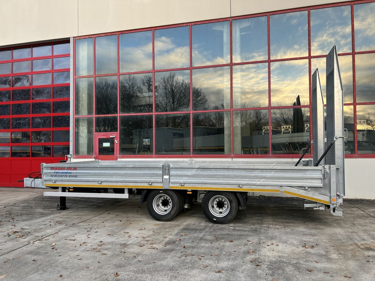 Möslein 19 t Tandemtieflader-- Neufahrzeug -- - Low loader trailer: picture 5 Möslein 19 t Tandemtieflader-- Neufahrzeug -- - Low loader trailer: picture 5