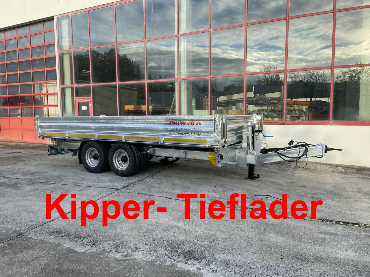 Möslein Kipper Tieflader, Breite Reifen-- Neufahrzeug - - Tipper trailer: picture 1 Möslein Kipper Tieflader, Breite Reifen-- Neufahrzeug - - Tipper trailer: picture 1