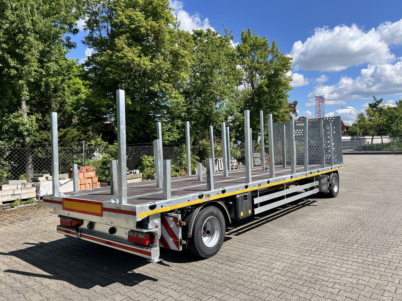 Möslein T 2 Plato 7,60 m  2 Achs Jumbo- Plato- Anhänger Mega - Dropside/ Flatbed trailer: picture 3 Möslein T 2 Plato 7,60 m  2 Achs Jumbo- Plato- Anhänger Mega - Dropside/ Flatbed trailer: picture 3