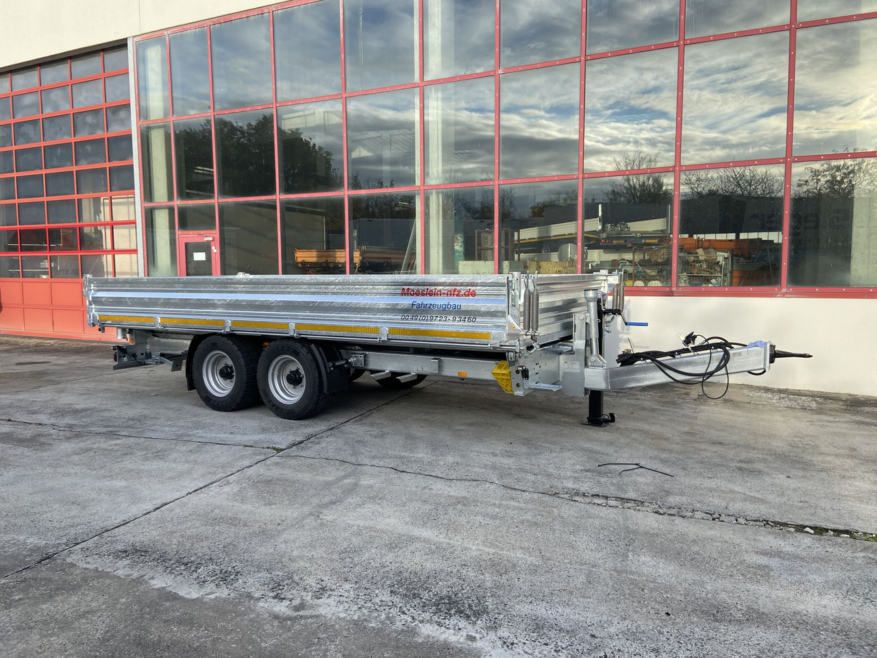 Möslein TTD 11 Breite Reifen 5,70 lang Kipper Tieflader, Breite Reifen, 5,70 m lang-- Neufahrzeug -- - Tipper trailer: picture 4 Möslein TTD 11 Breite Reifen 5,70 lang Kipper Tieflader, Breite Reifen, 5,70 m lang-- Neufahrzeug -- - Tipper trailer: picture 4