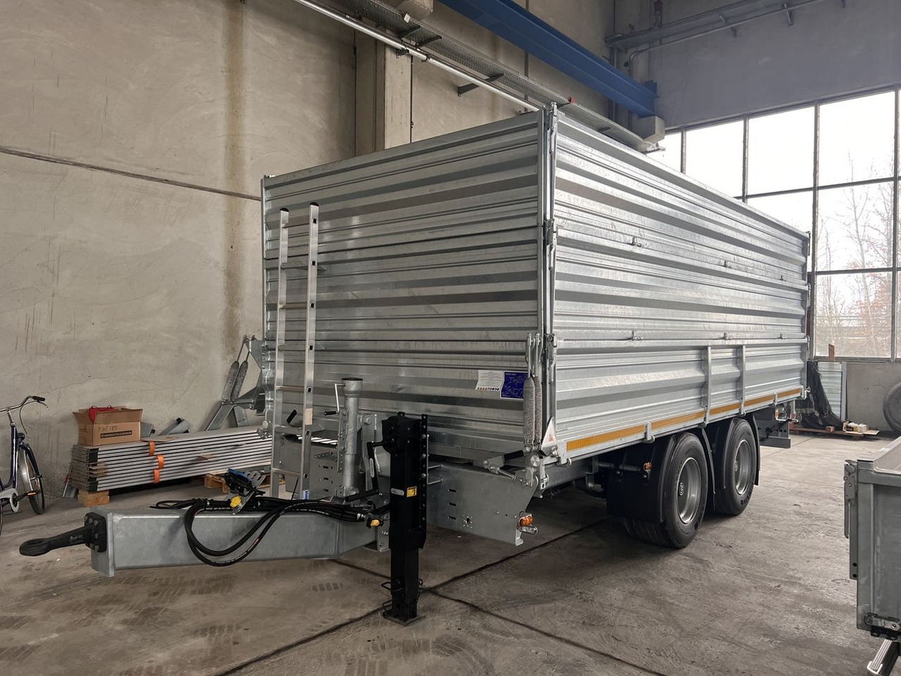 Möslein TTD 19 AB  19 t Tandem Kipper Tieflader2 x Aufsatzbordwänden-- Neufahrzeug -- - Tipper trailer: picture 1 Möslein TTD 19 AB  19 t Tandem Kipper Tieflader2 x Aufsatzbordwänden-- Neufahrzeug -- - Tipper trailer: picture 1
