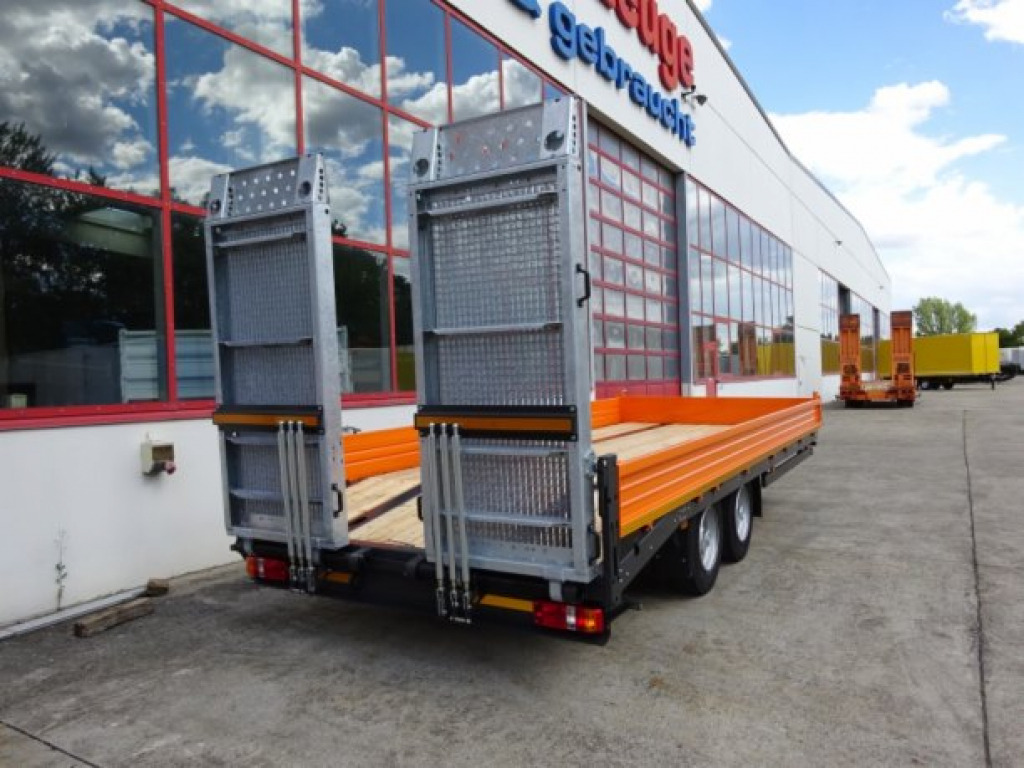 Möslein TTT 11-6,2 BR Orange  Tandemtieflader mit breiten RampenNeufahrzeug - Low loader trailer: picture 3 Möslein TTT 11-6,2 BR Orange  Tandemtieflader mit breiten RampenNeufahrzeug - Low loader trailer: picture 3