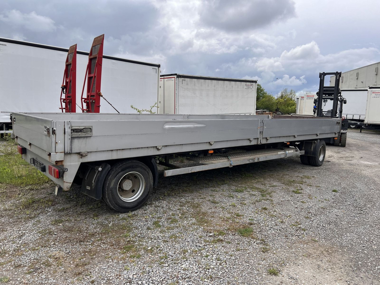Müller-Mitteltal 2 Achs 20 t Jumbo- Pritschenanhänger- Tieflader - Dropside/ Flatbed trailer: picture 5 Müller-Mitteltal 2 Achs 20 t Jumbo- Pritschenanhänger- Tieflader - Dropside/ Flatbed trailer: picture 5