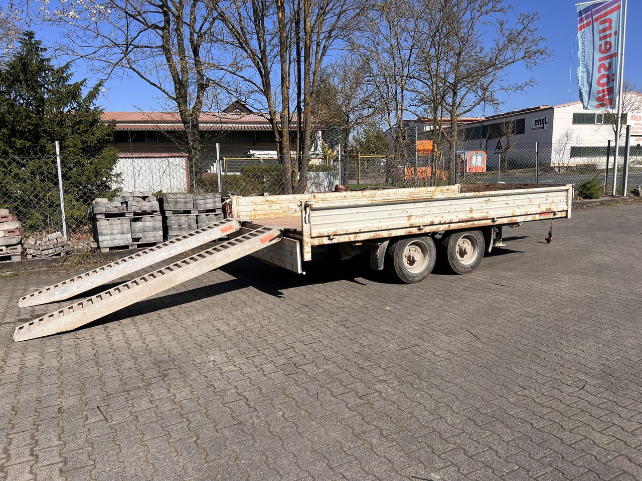 Tandemtieflader - Low loader trailer: picture 5 Tandemtieflader - Low loader trailer: picture 5