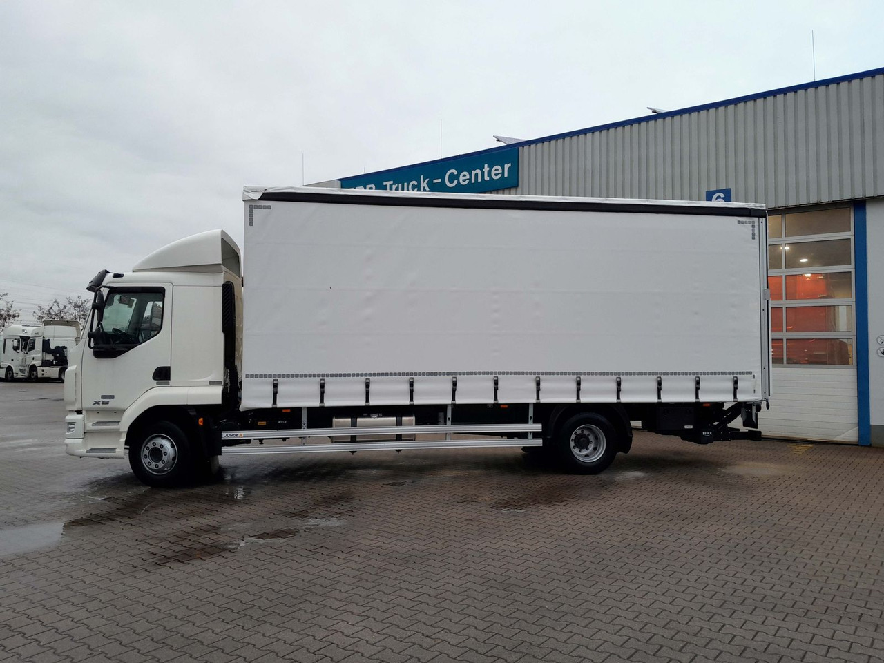 DAF FA XB 290 16t Junge Curtainsider - Curtainsider truck: picture 4 DAF FA XB 290 16t Junge Curtainsider - Curtainsider truck: picture 4