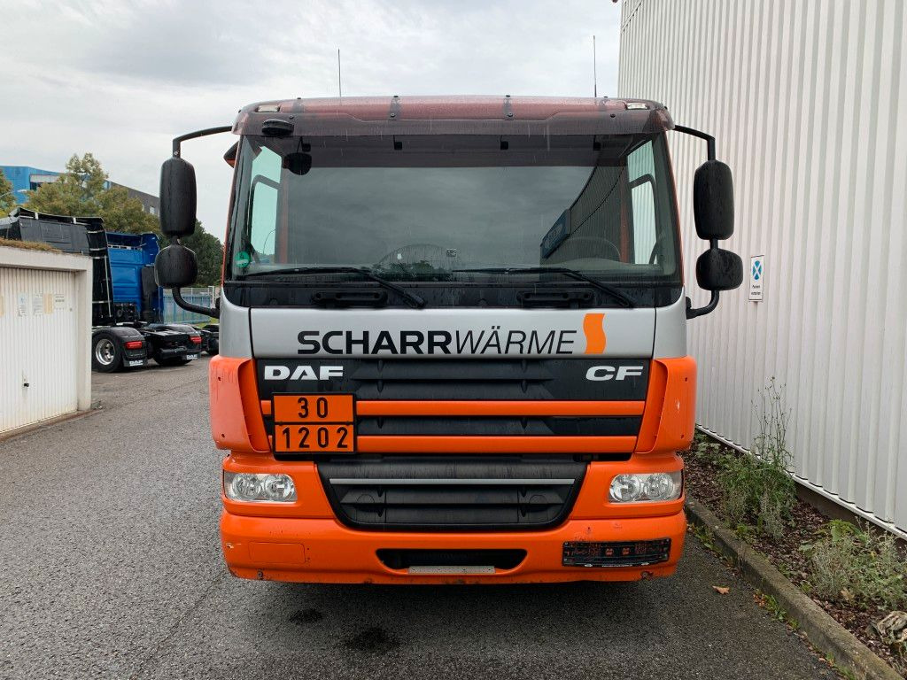 DAF FANCF75 - Tank truck: picture 4 DAF FANCF75 - Tank truck: picture 4