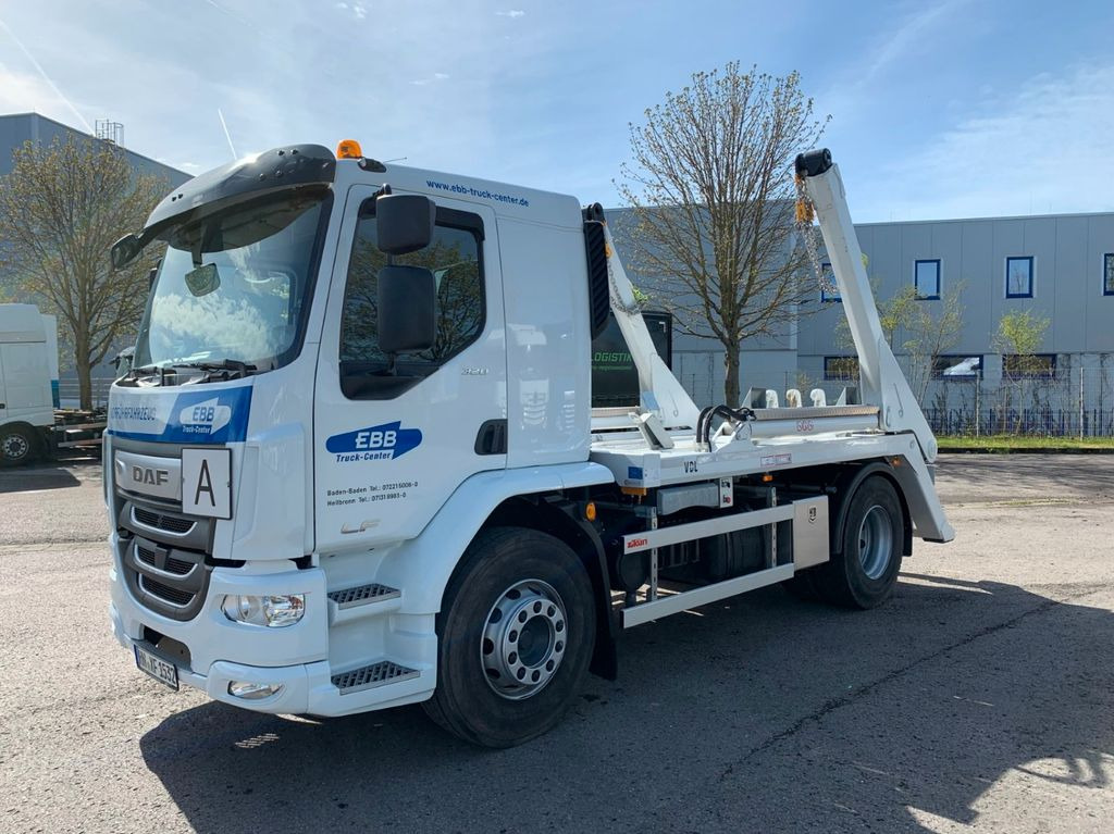 DAF LF 310 18t VDL Absetzkipper - Skip loader truck: picture 1 DAF LF 310 18t VDL Absetzkipper - Skip loader truck: picture 1