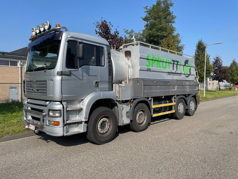 MAN TGA 41.440 kolkenzuiger pralissoli - Vacuum truck: picture 1 MAN TGA 41.440 kolkenzuiger pralissoli - Vacuum truck: picture 1
