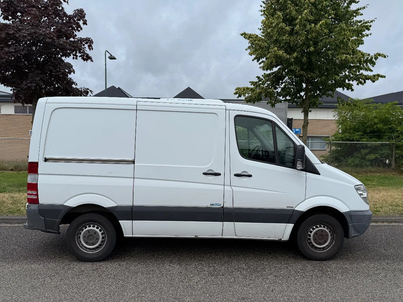Refrigerated van Mercedes-Benz Sprinter 313 2010 kuhlung diepfreez: picture 8 Refrigerated van Mercedes-Benz Sprinter 313 2010 kuhlung diepfreez: picture 8
