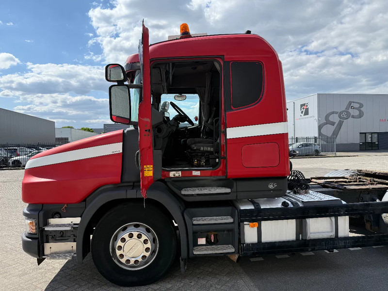 Tractor unit Scania T124-420 T 124-420 TORPEDO: picture 8 Tractor unit Scania T124-420 T 124-420 TORPEDO: picture 8