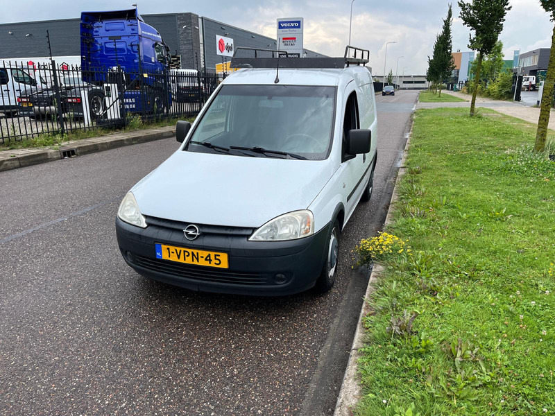 Opel Combo 1.3 CDTI, Airco, Radio, Roofrack - Small van: picture 3 Opel Combo 1.3 CDTI, Airco, Radio, Roofrack - Small van: picture 3