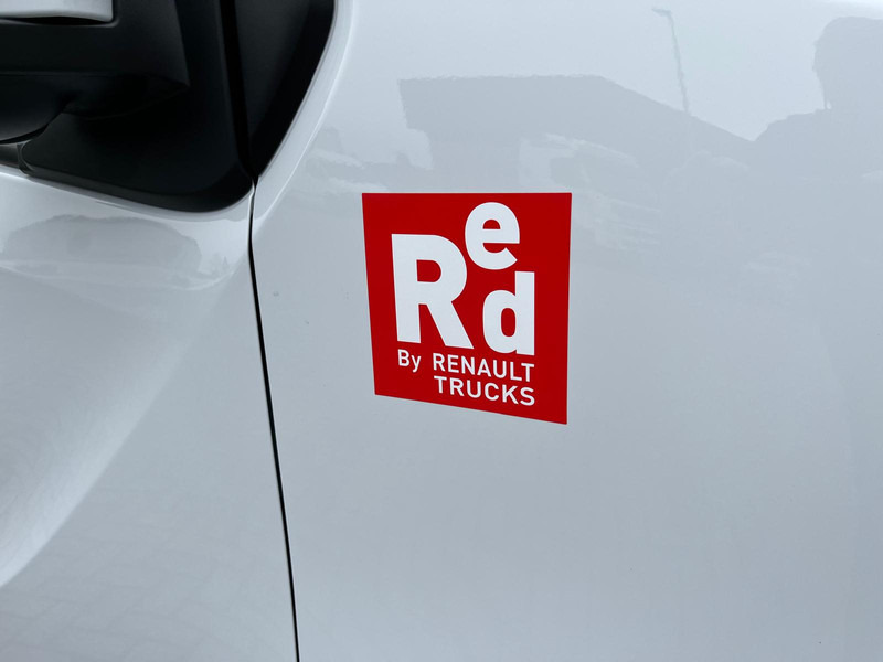 Small van, Electric van Renault Trafic E-Tech Red L2 H1, Nieuwstaat/New condition, Lees omschrijving/Read description: picture 19