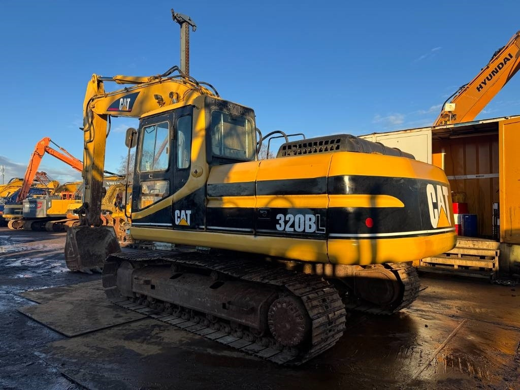 CAT 320 B L - Crawler excavator: picture 3 CAT 320 B L - Crawler excavator: picture 3